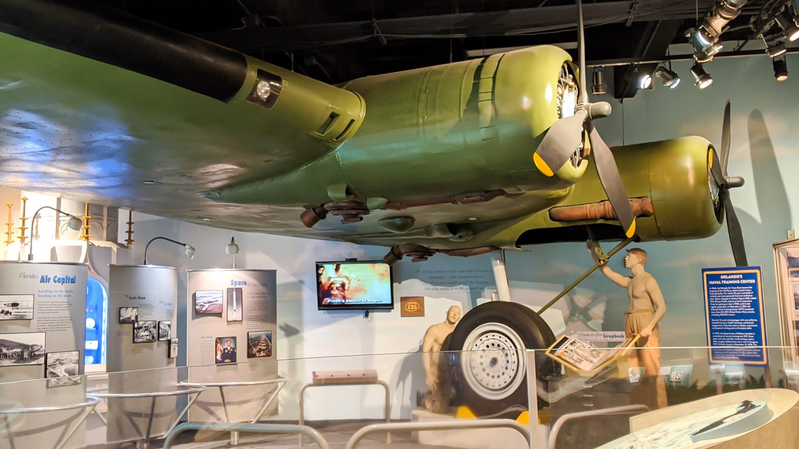 WWII sites in Orlando, Florida / WWII museums and memorials near Orlando and central Florida / World War II history